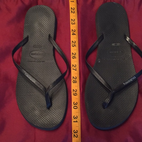 havaianas leather flip flops